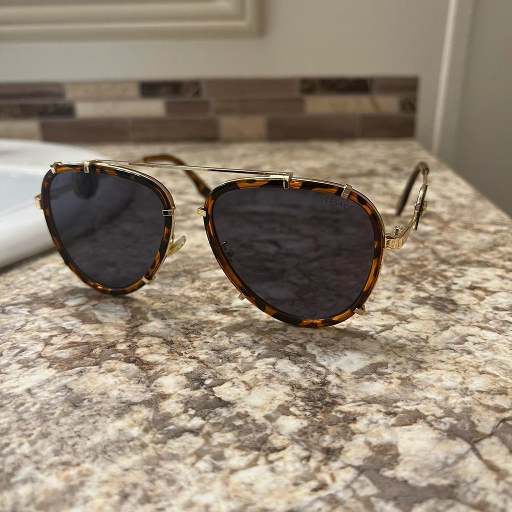 VERSACE SUNGLASSES